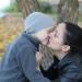 Осенний поцелуй мамы и Севы в парке Елизаветинской