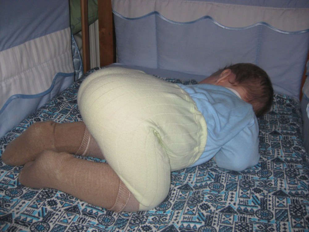 Голые попки спящих мамаш фото
