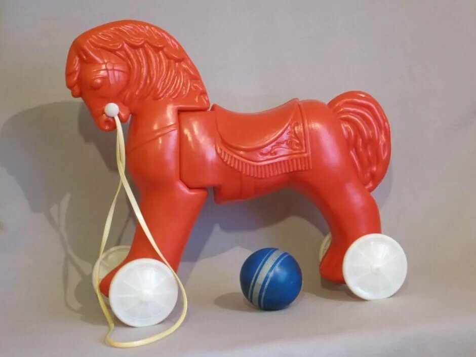 Игрушка 60 годов. Советские игрушки. Детские игрушки советских времен. Игрушки 60-х годов. Старинные игрушки для мальчиков.