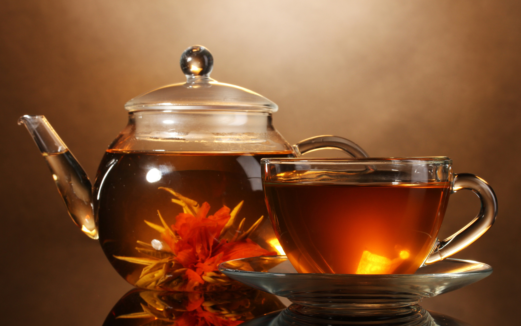 Вкусный чай песня. Чай. Кружка чай. Чай в чайнике. Красивый чай.
