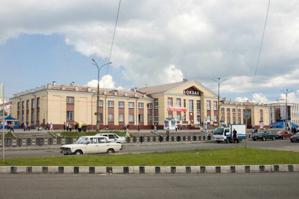 Памятник черепановым нижний тагил. Памятник черепановым памятники нижнего тагила. Нижний тагил въезд в город. Ас нижний тагил. Ас нижний тагил.