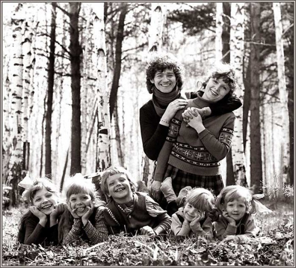 Семья в советское время. Счастливое советское детство. Советские фотографии.