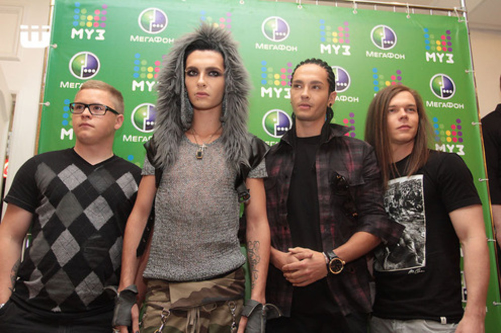 Муз тв 2007 года. Токио хотел 2011. Группа Tokio Hotel 2011. Группа Tokio Hotel премия муз ТВ. Билл Каулитц премия муз ТВ 2007.