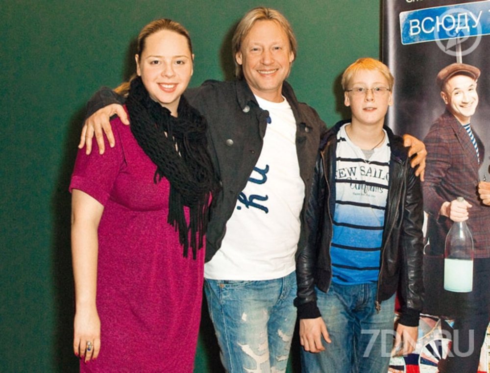 Дмитрий харатьян семья фото дети