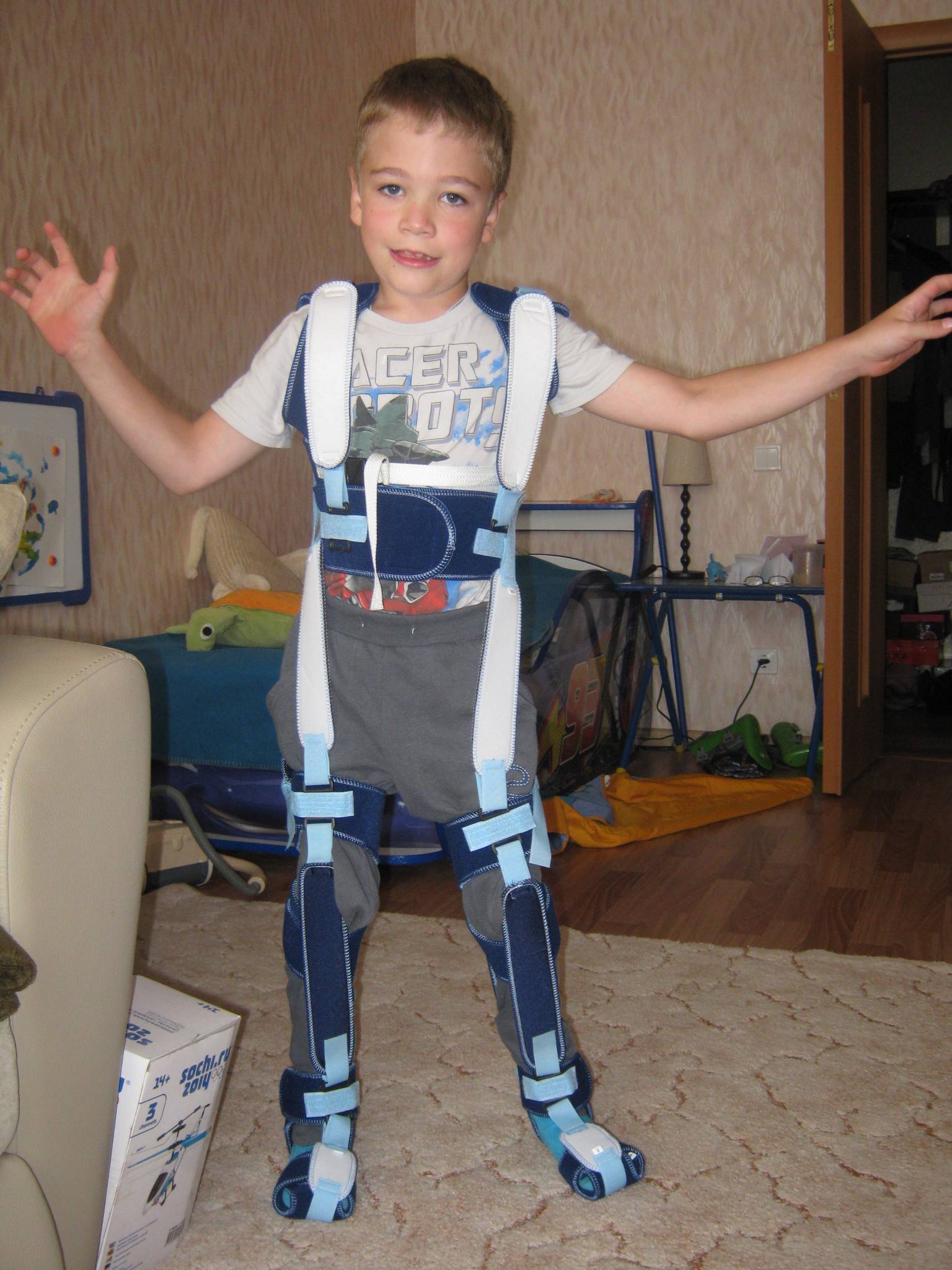 Ортопедические брюки для инвалидов детей