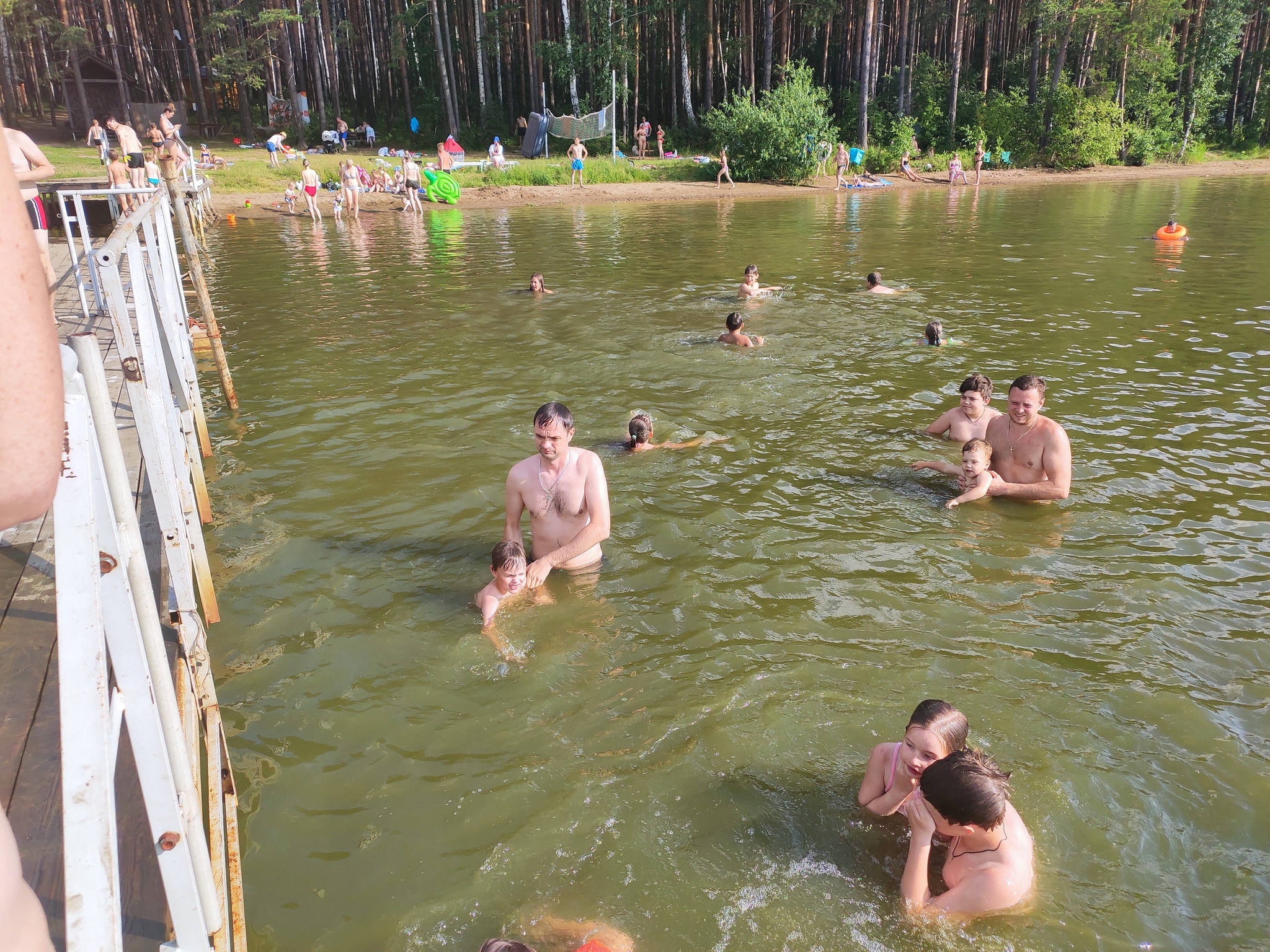 Где покупаться в спб. Уральские пруды. Куда можно съездить на выходные покупаться. Где покупаться в Майкопе?. Куда можно съездить покупаться в Бурятии.