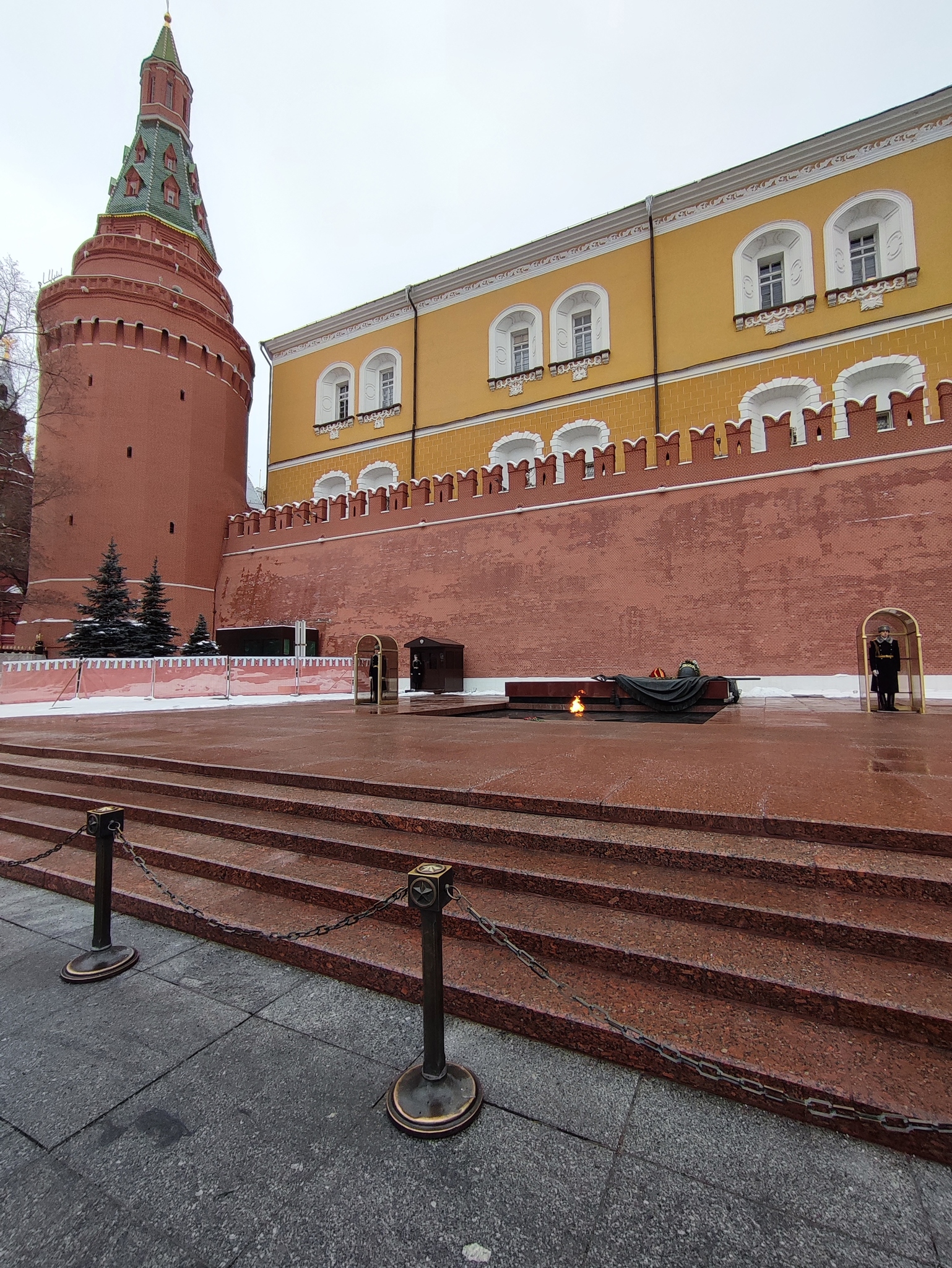 Москва 13. Москва Кремль сегодня. Погода в Москве.