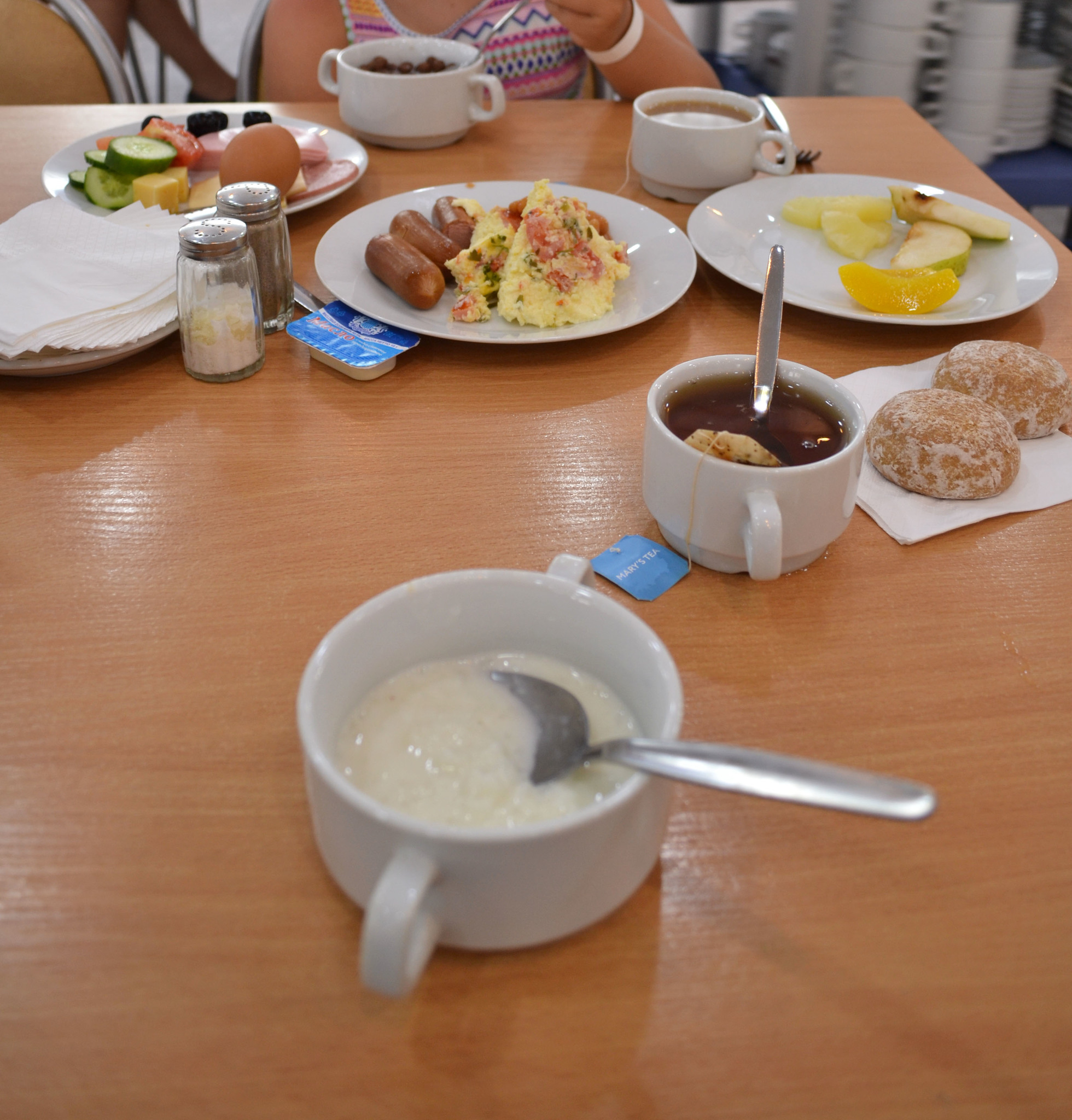Обед в санатории. Завтрак в пансионате. Завтрак в санатории. Обед в Азимут отеле.