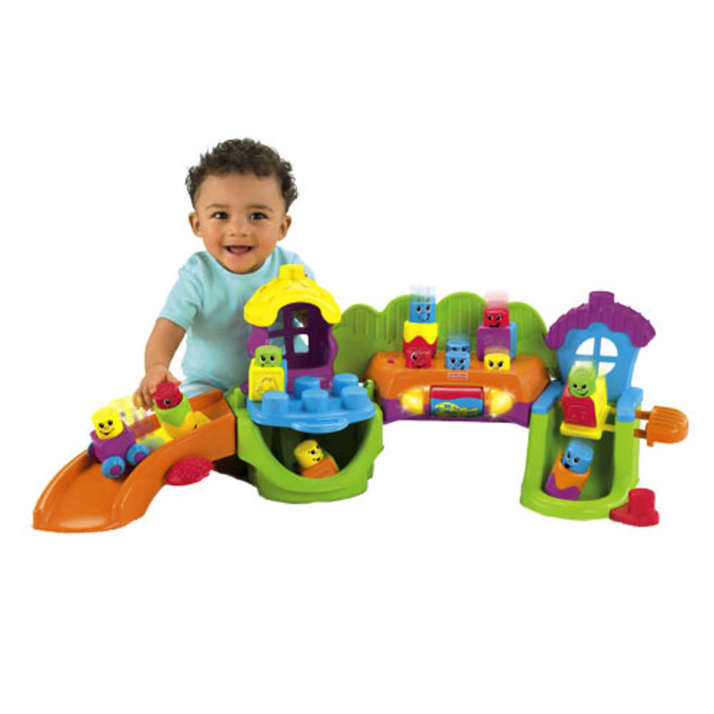 Игрушка г. Городок Fisher Price. Блоки Fisher Price городок. Музыкальный городок Фишер прайс. Fisher Price блочная игрушка.