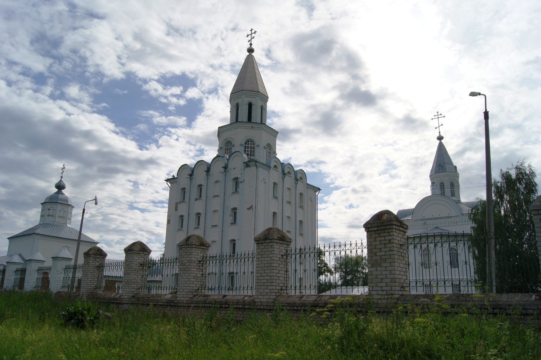 барак дом архангельск. архангельск разруха варламов. церковь лонгина коряжемского в николо-коряжемском монастыре. покров лонгина коряжемского. п г архангельский.