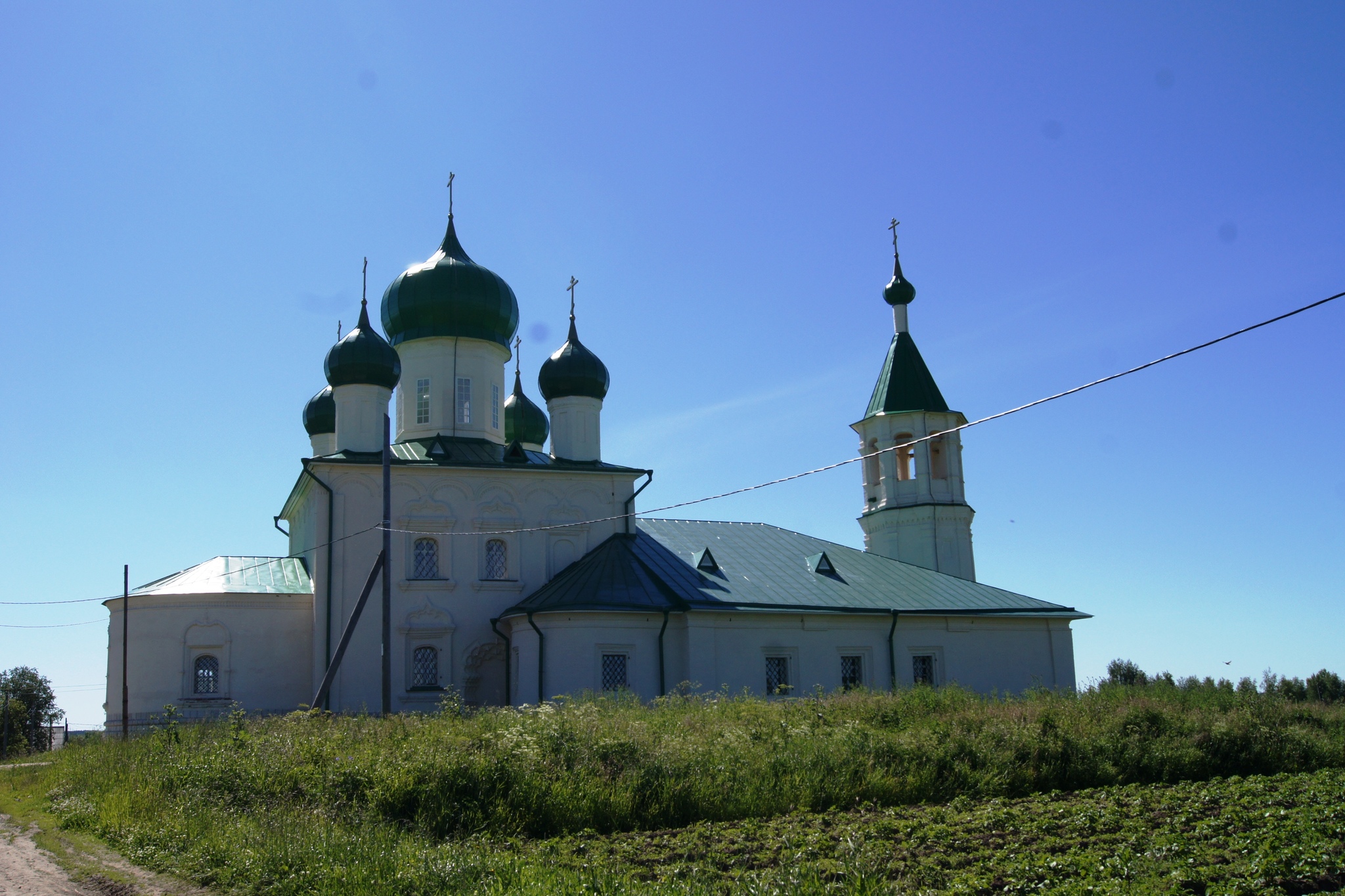 Церковь Дмитрия Солунского Ломоносово