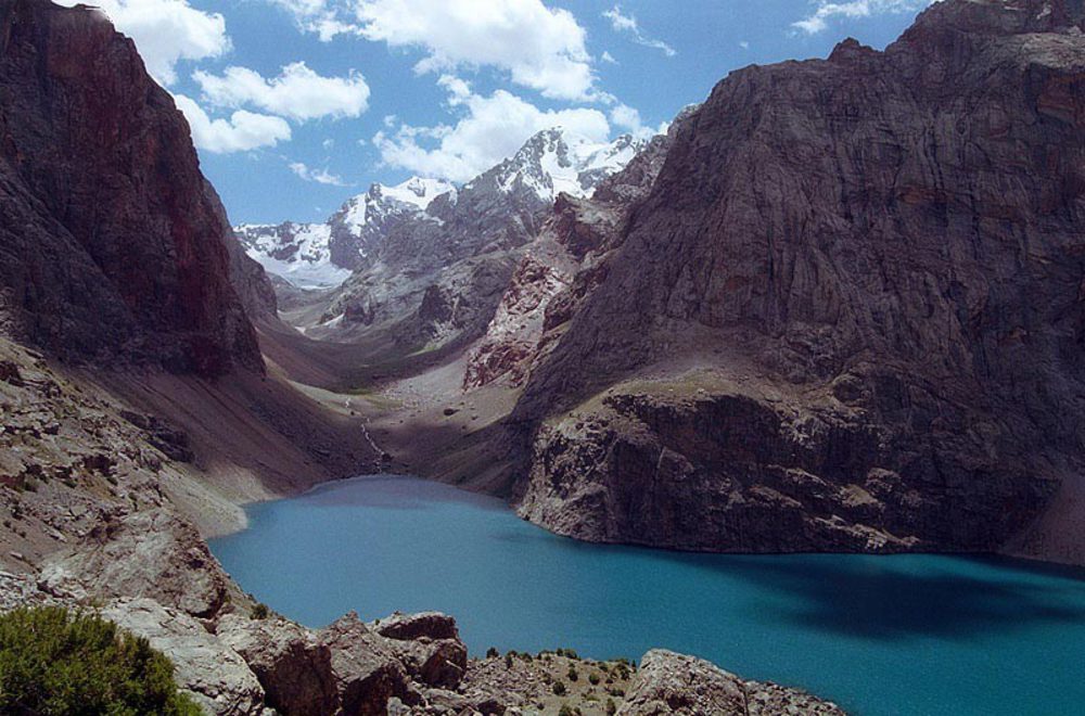 Д кули. Фанские горы Таджикистан. Душанбе Таджикистан Фанские горы. Фанские озера Таджикистан. Фанские горы озера.